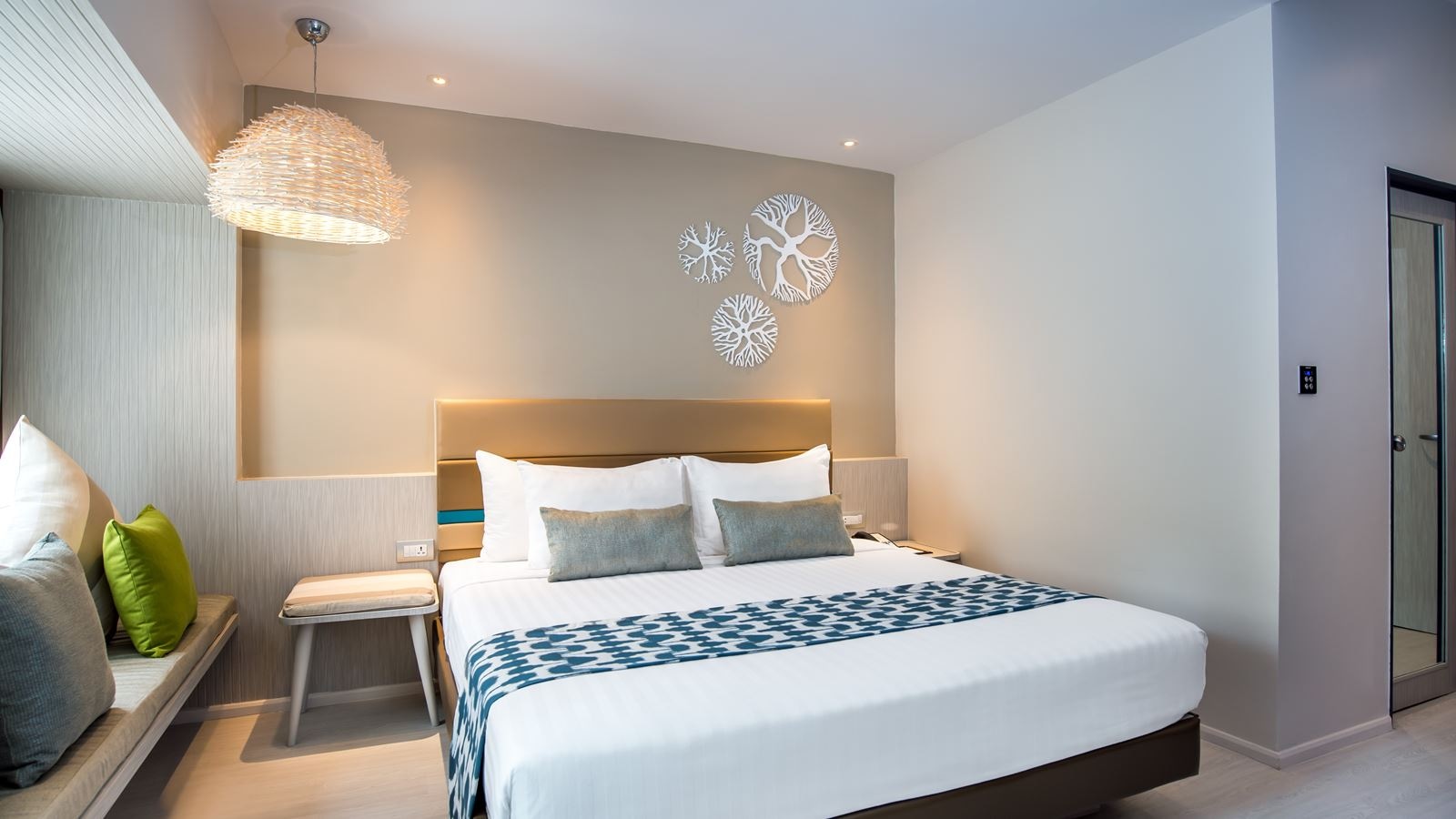 rooms-standard-room