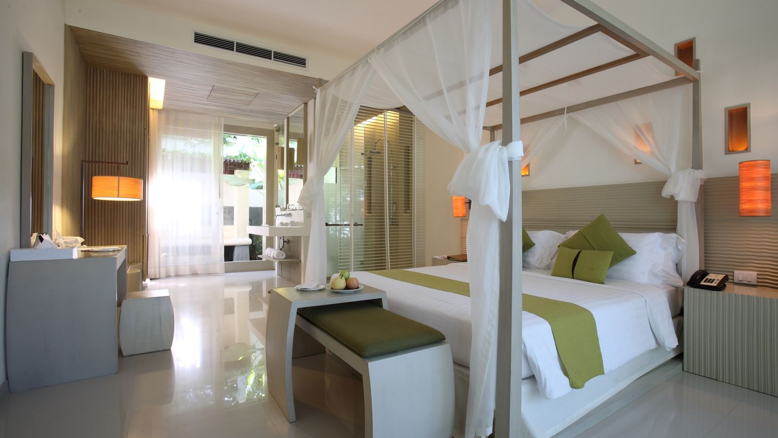 rooms-superior-room