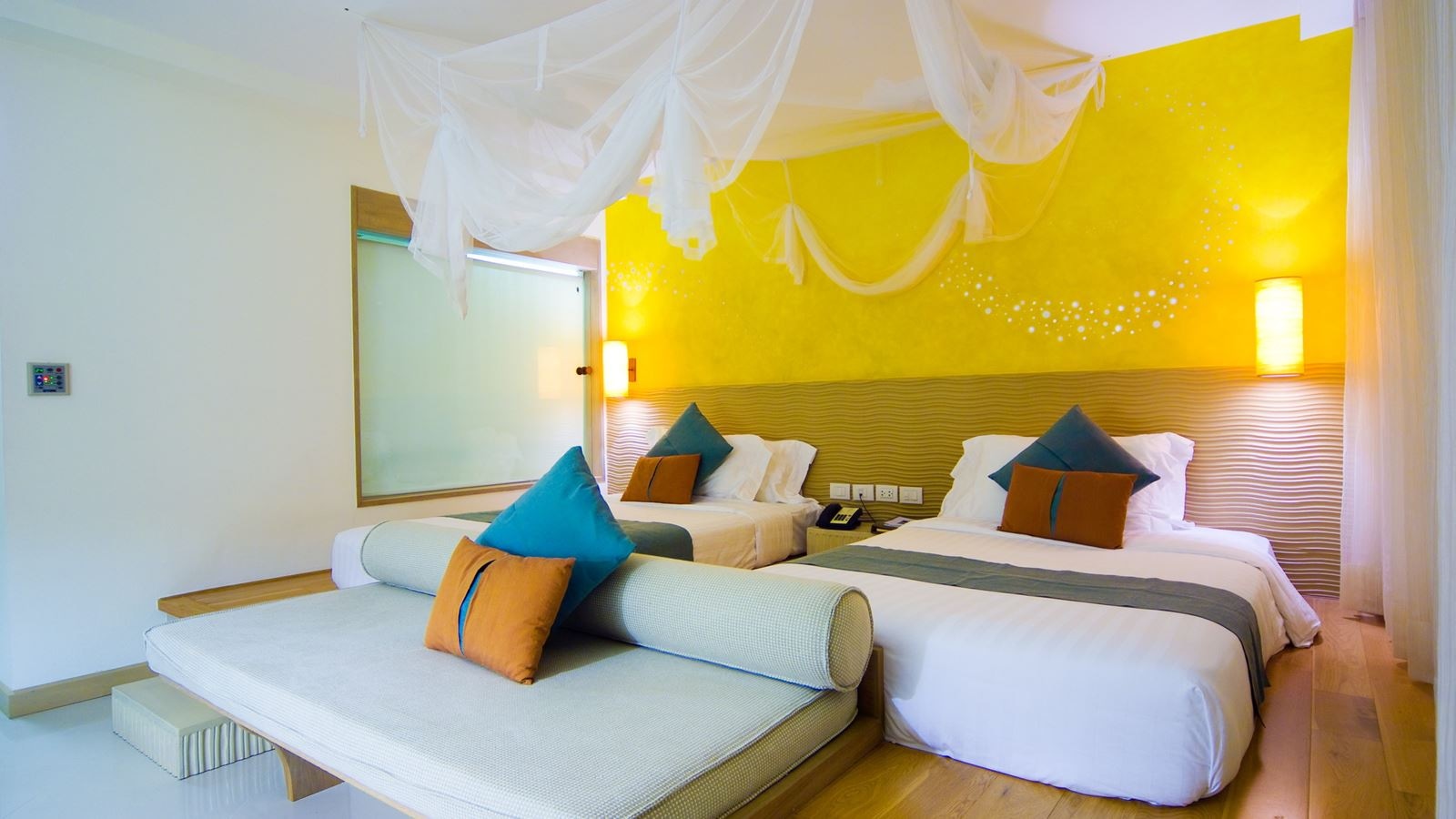rooms-deluxe-ocean-view
