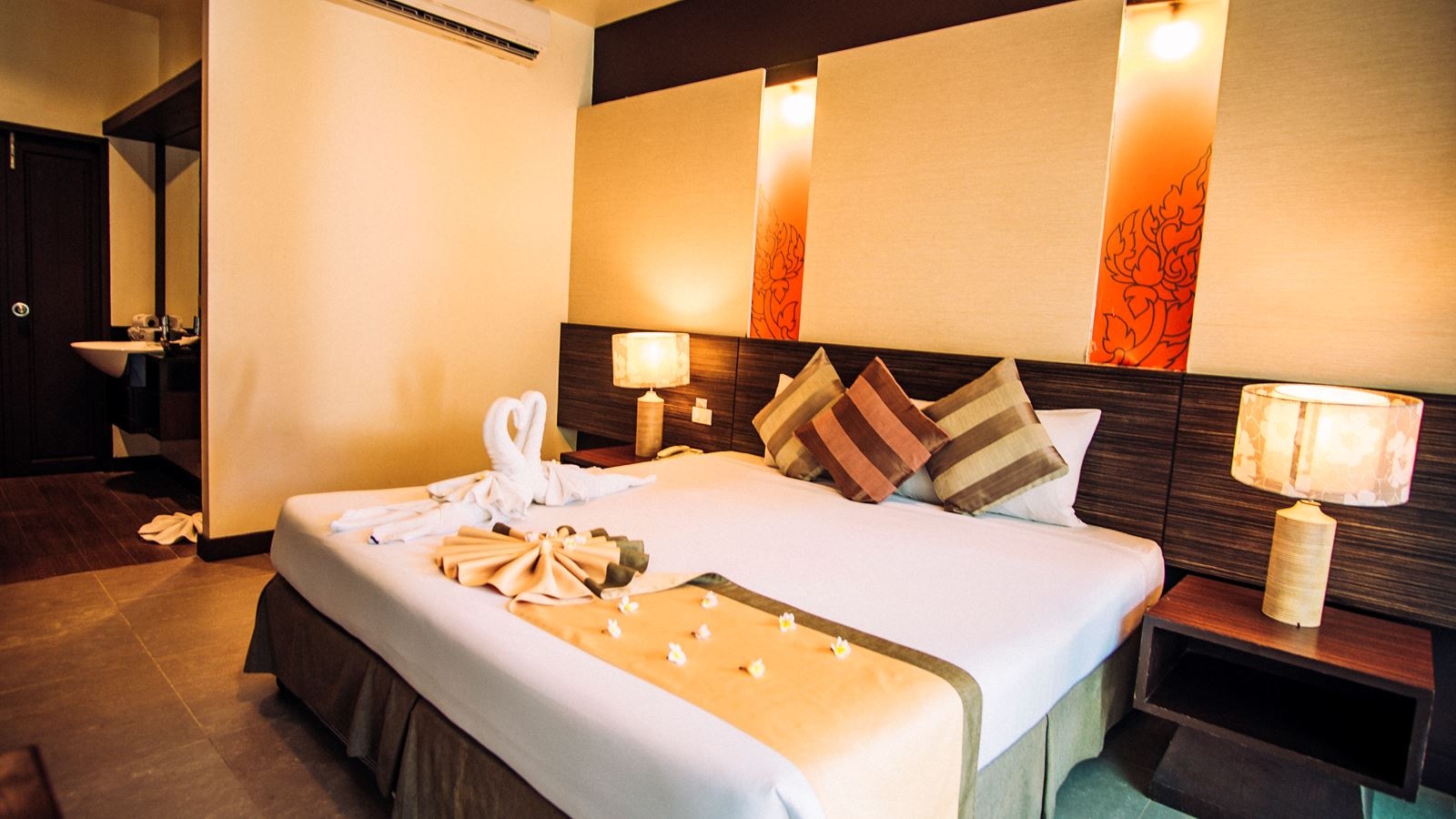 rooms-courtyard-deluxe