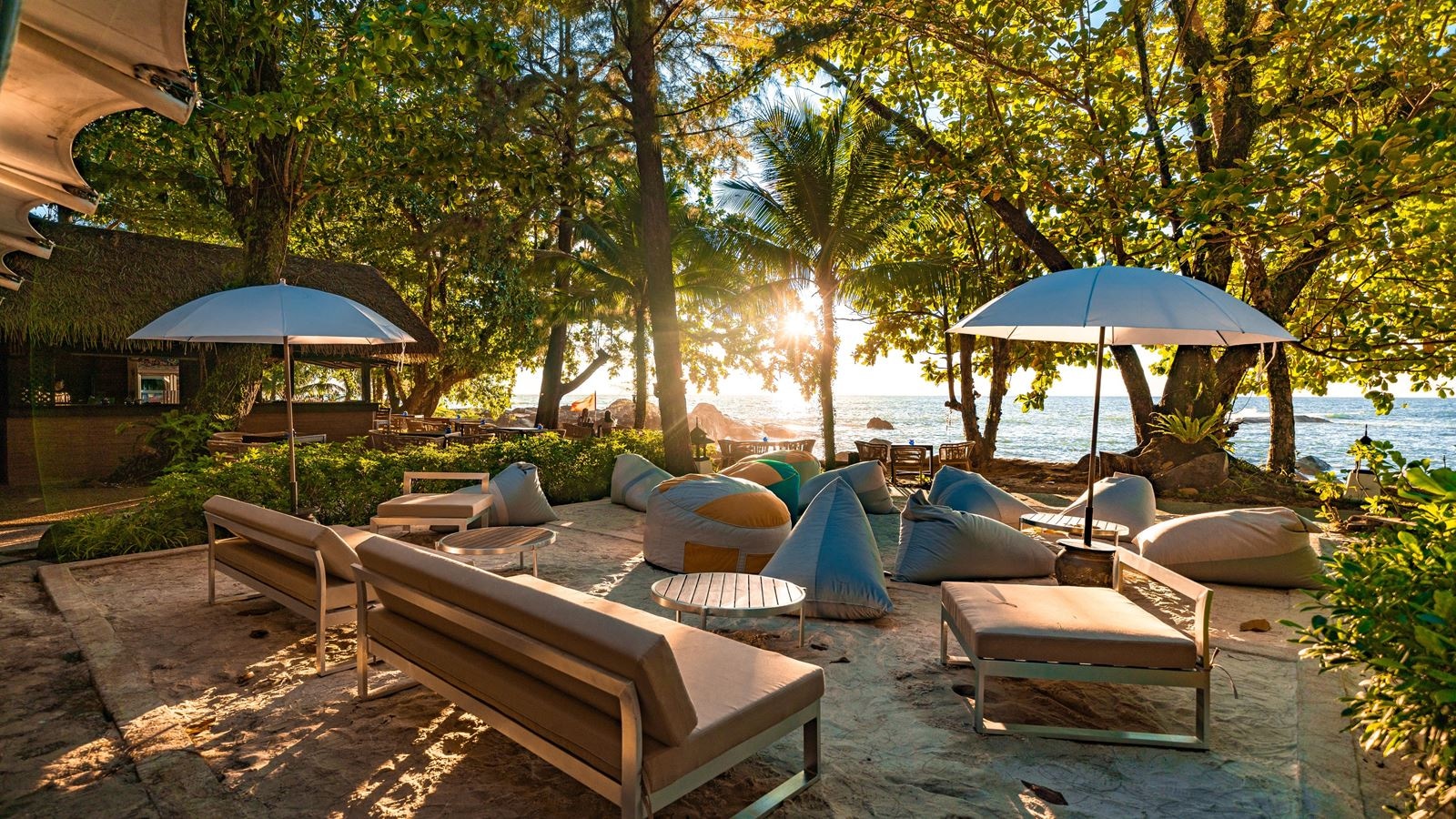 bars-beach-bar