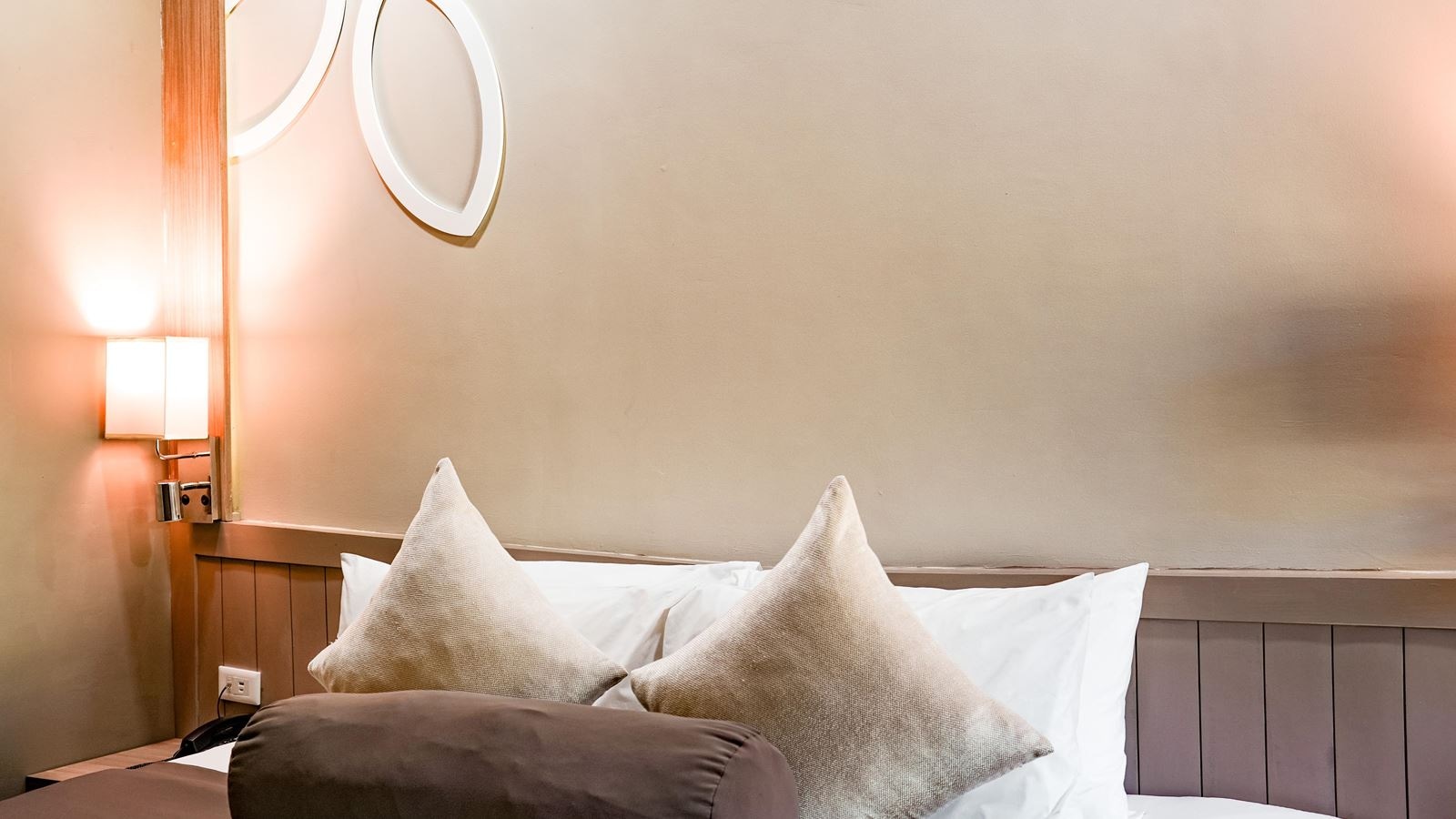 rooms-grand-deluxe