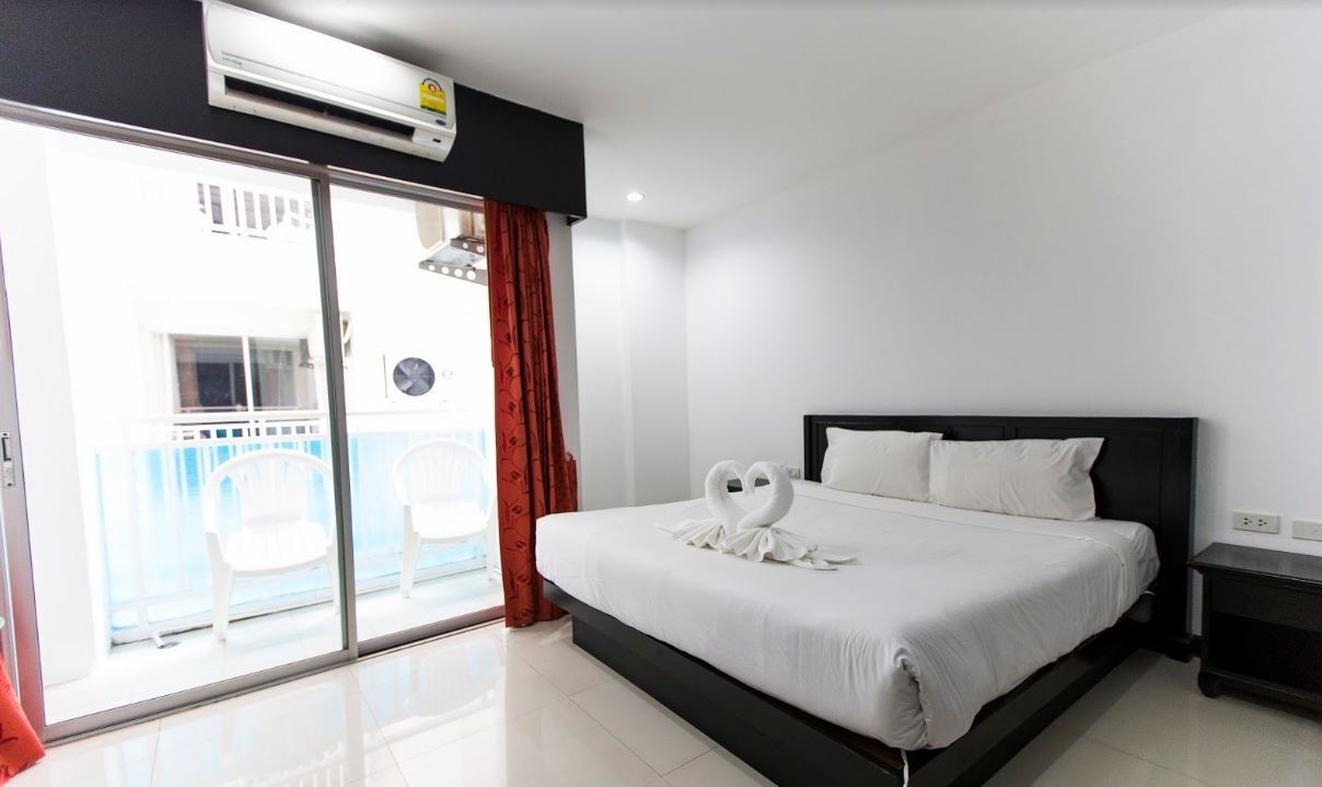 rooms-superior-room