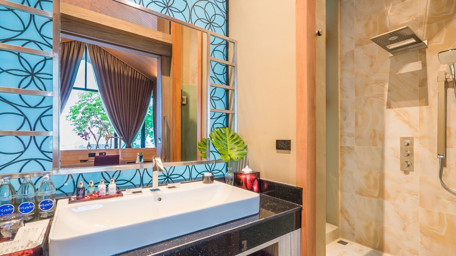 rooms-one-bedroom-pool-villa-sea-view