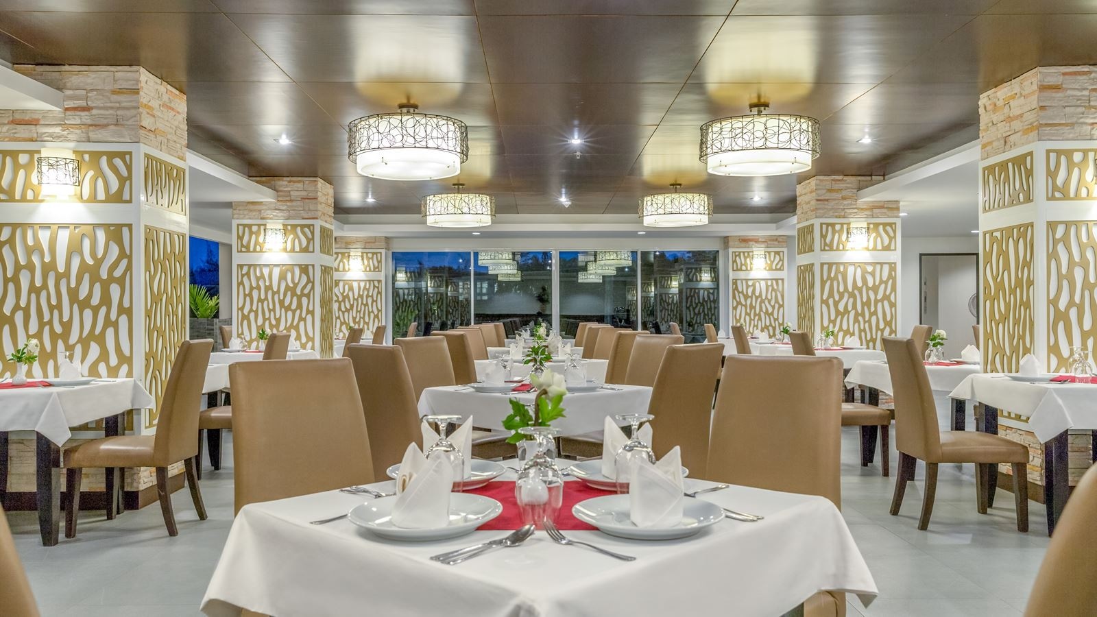 restaurants-hillside-restaurant