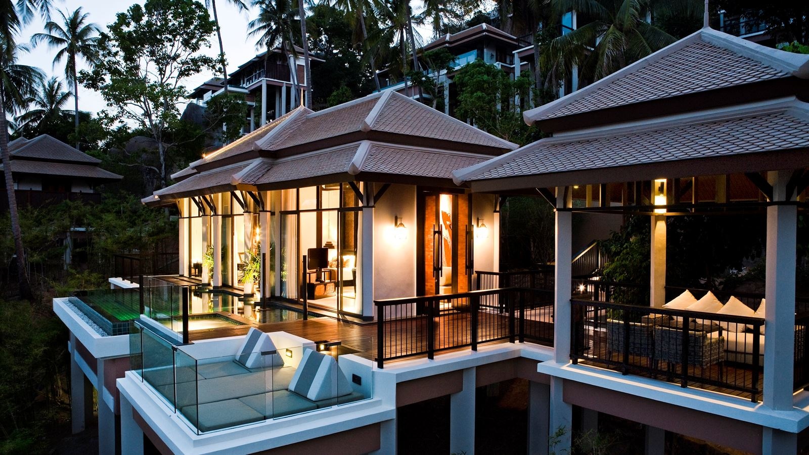 rooms-royal-banyan-ocean-pool-villa