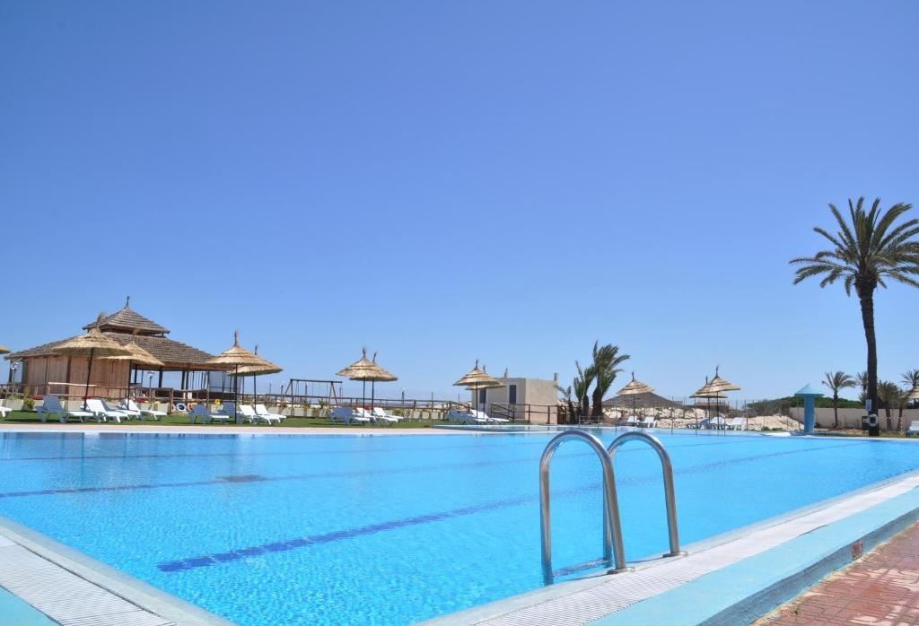 pools-outdoor-pool