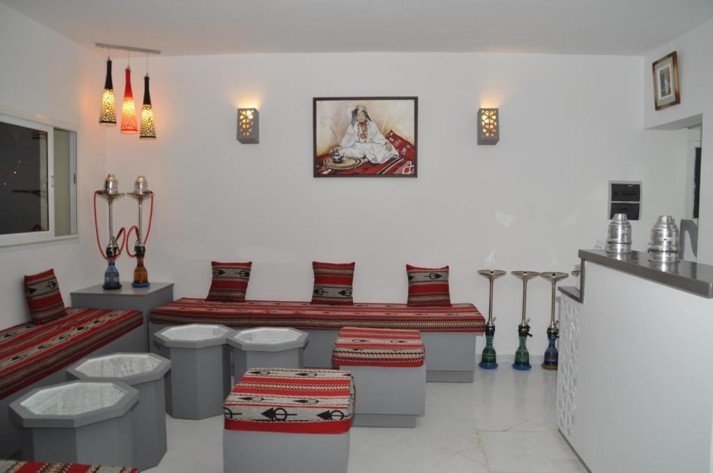 bars-moorish-bar