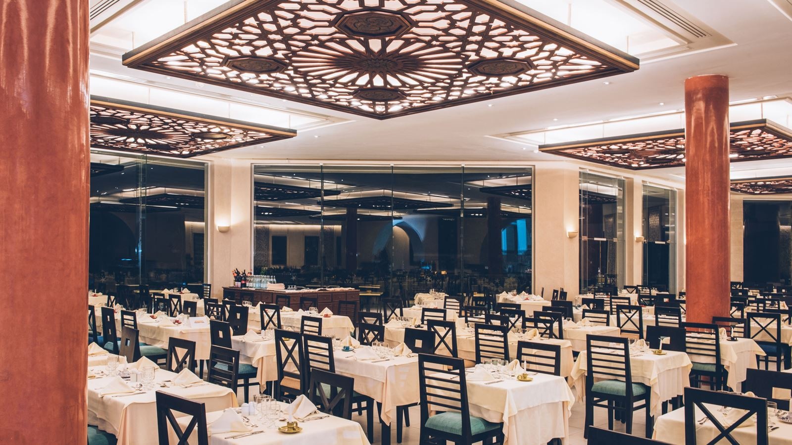 restaurants-main-restaurant