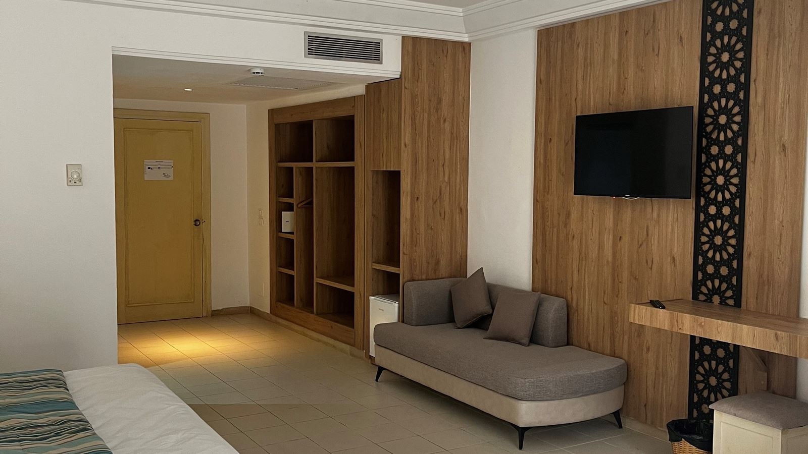 rooms-room-standard