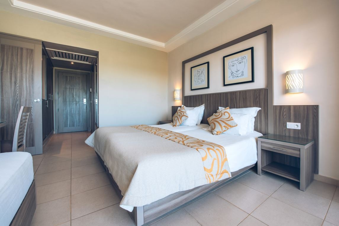 rooms-double-interconnecting