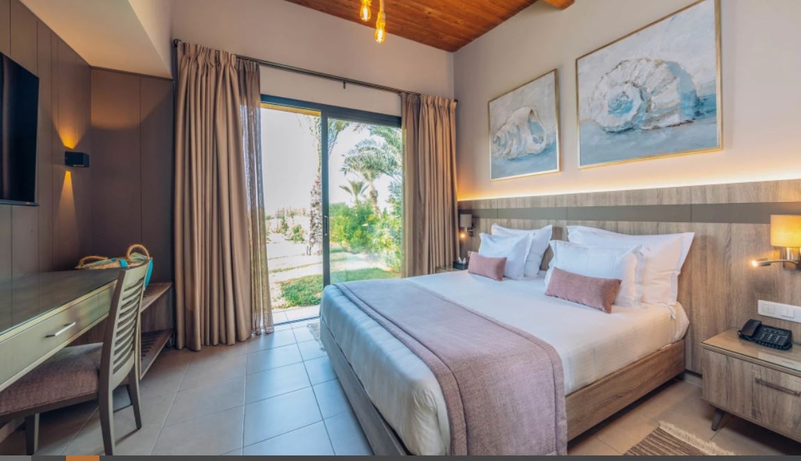 rooms-bungalow-superior