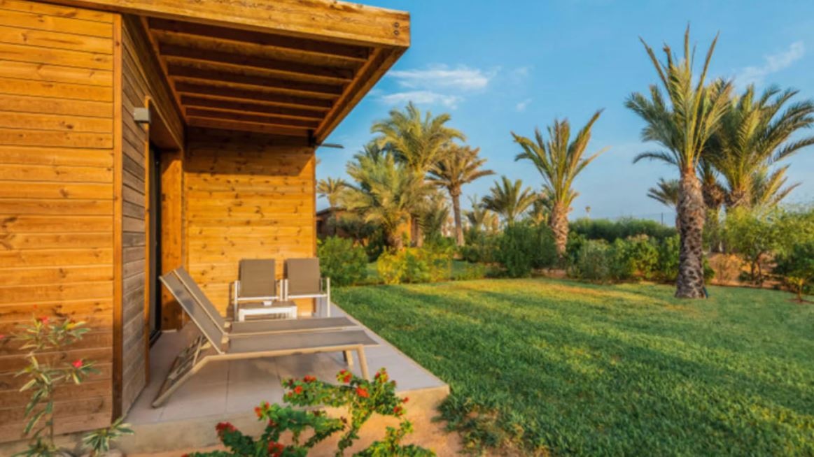 rooms-bungalow-superior