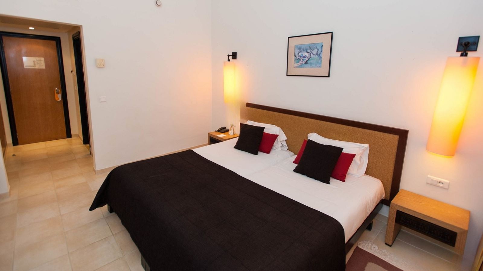 rooms-double-room-partial-sea-view