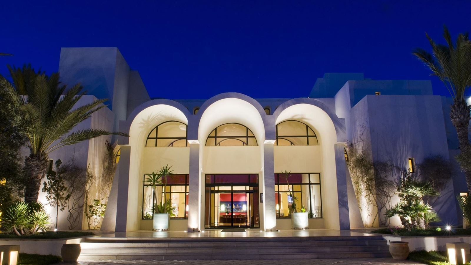 general-main-building