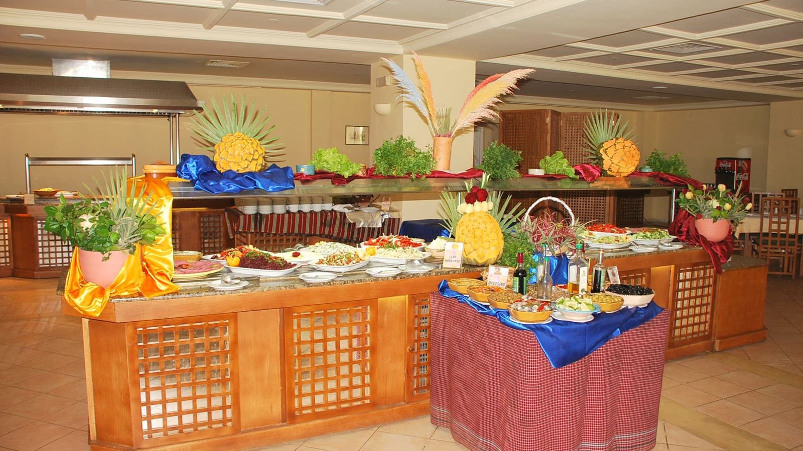 restaurants-main-restaurant