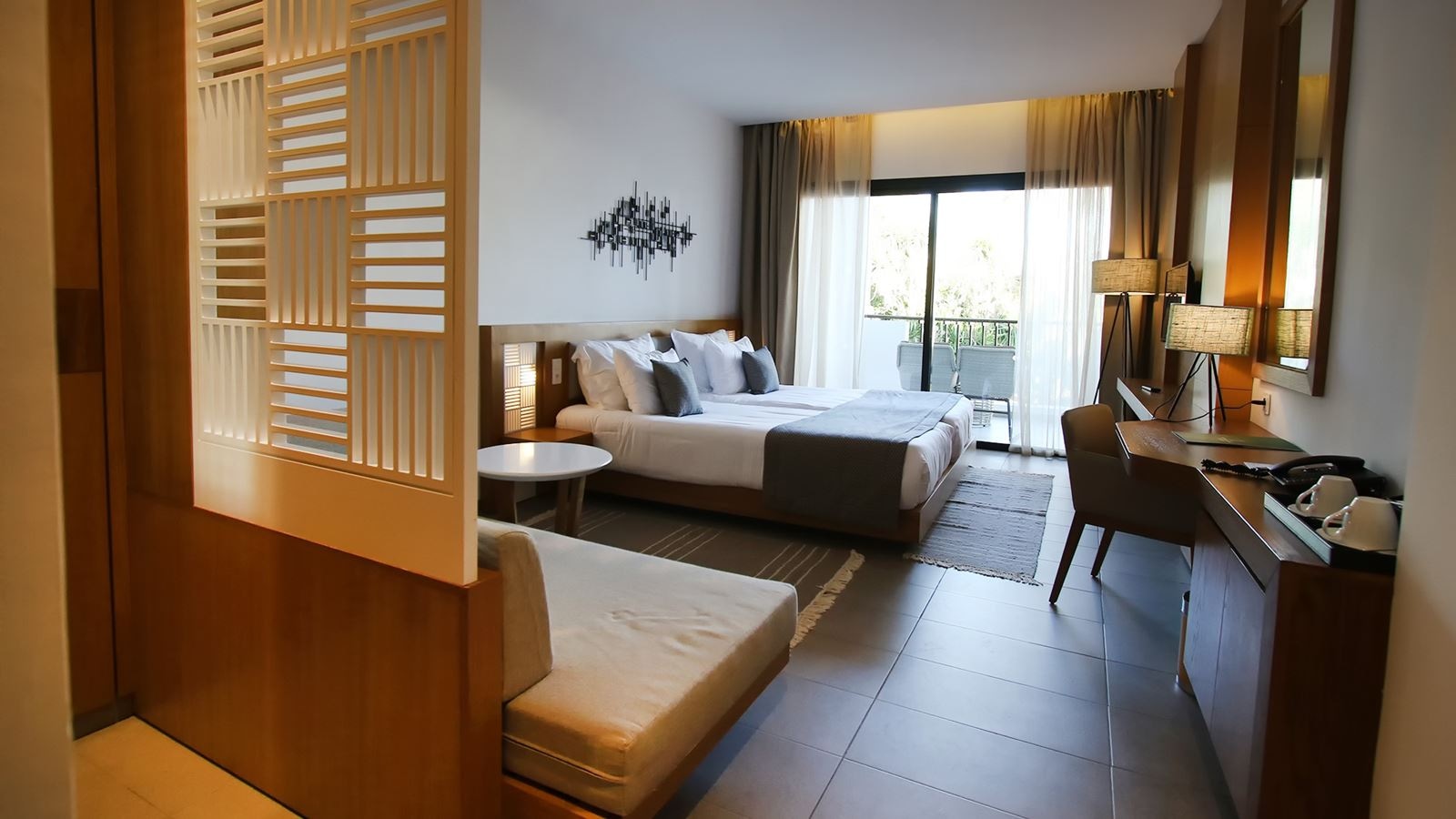 rooms-room-premium-with-terrace