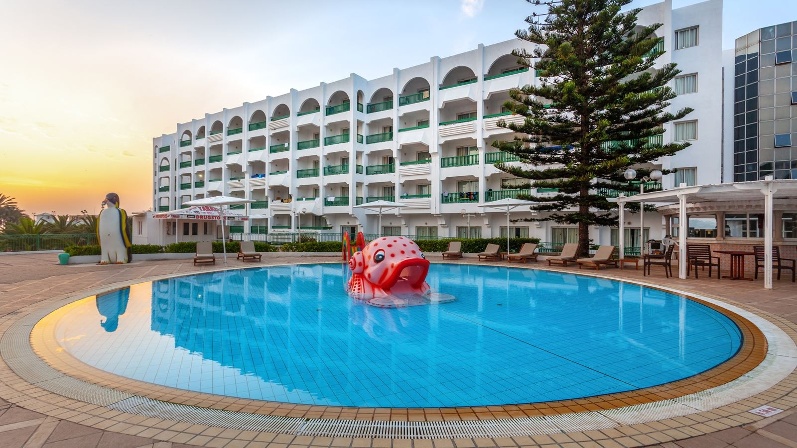 pools-outdoor-childrens-pool