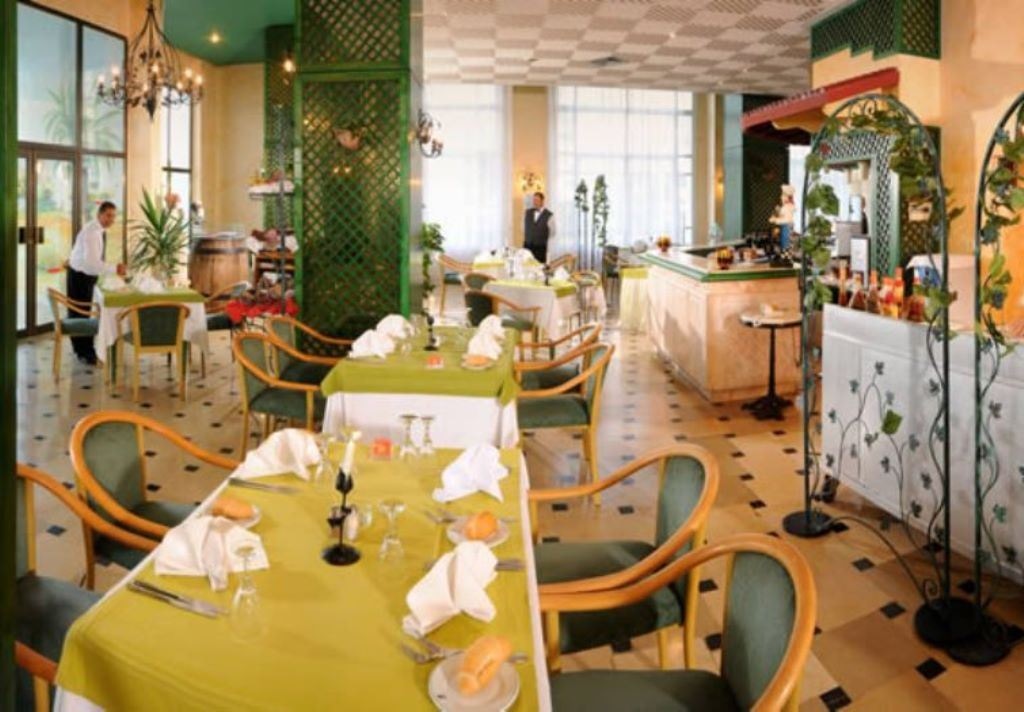 restaurants-monto-grosso--italian-specialty-from-106-till-3009