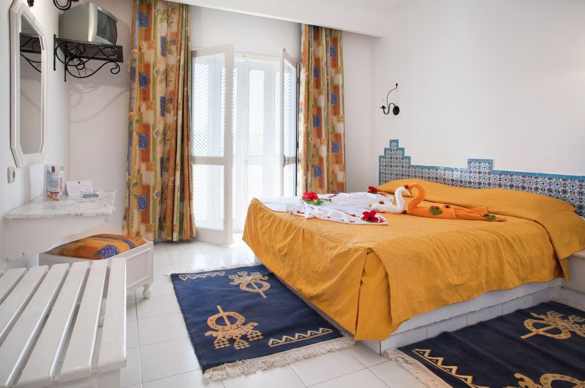 rooms-twin-garden-view-room