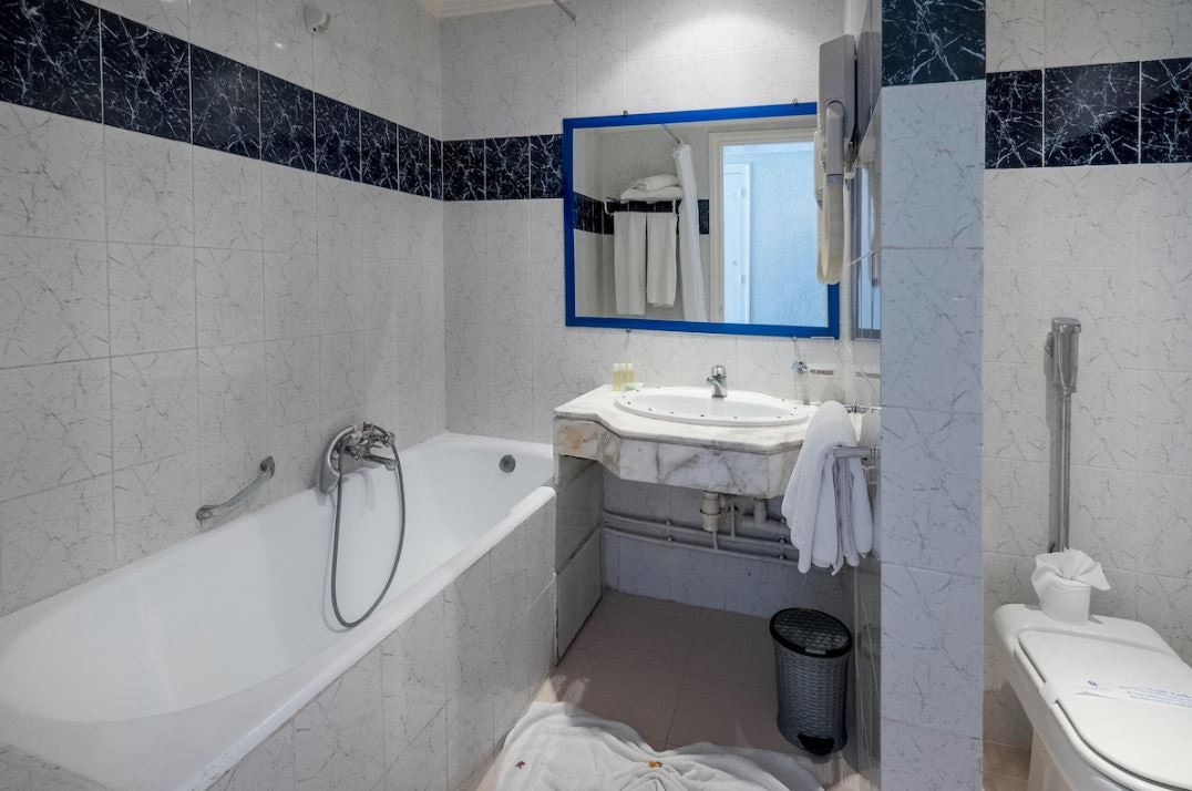 rooms-twin-garden-view-room