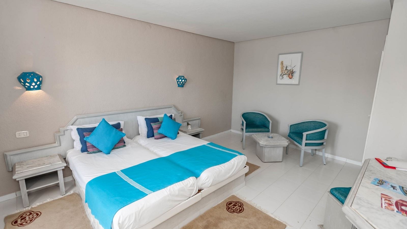 rooms-single-poolsea-view-room-wchild
