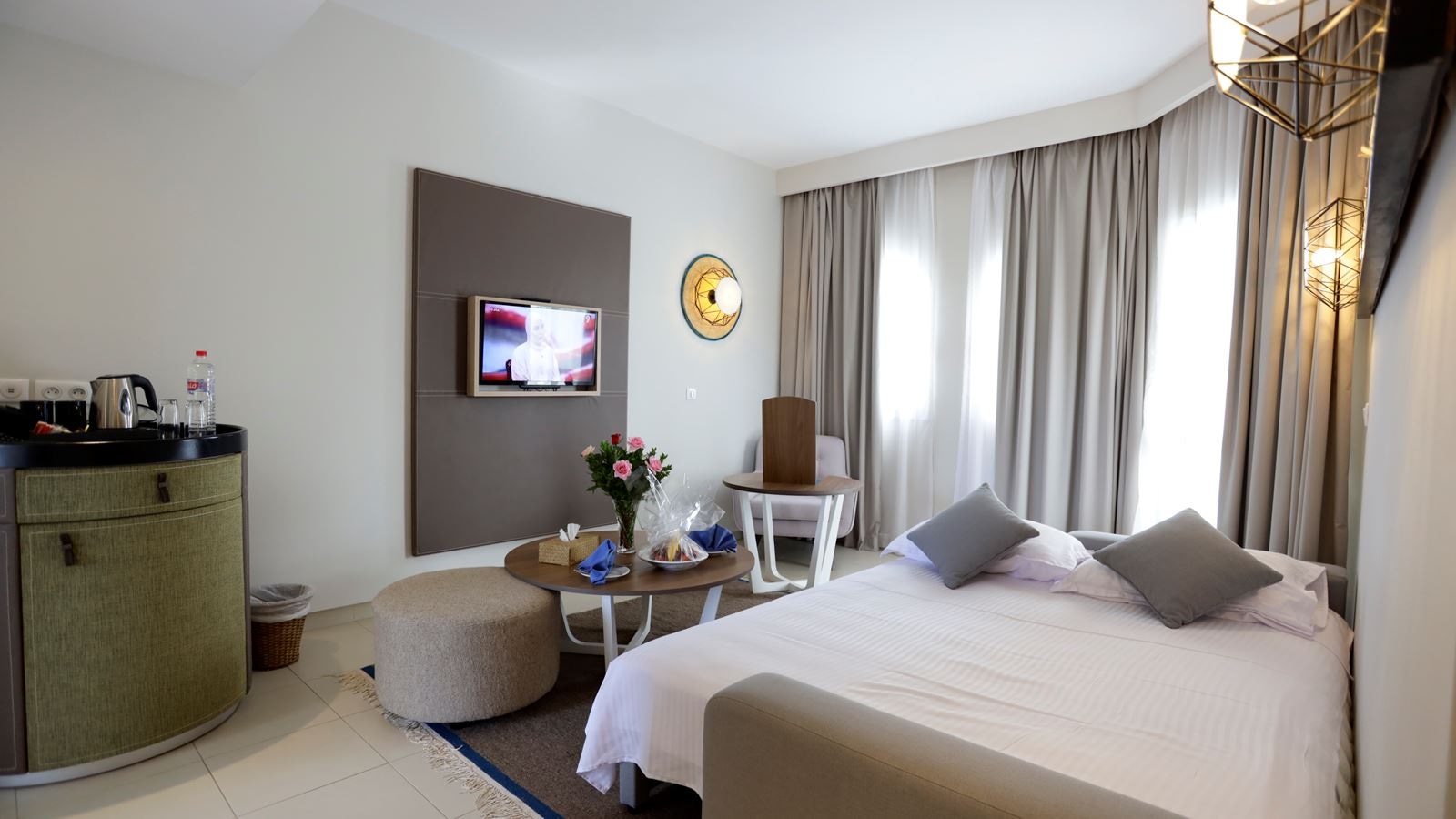 rooms-suite-garden-view