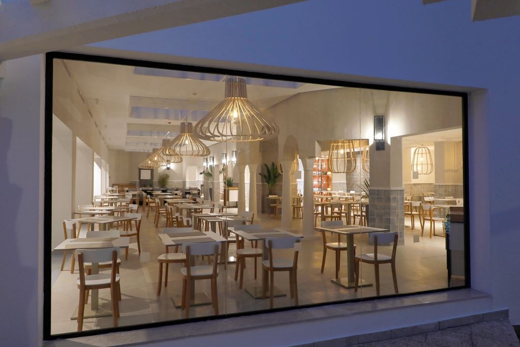 restaurants-restaurants