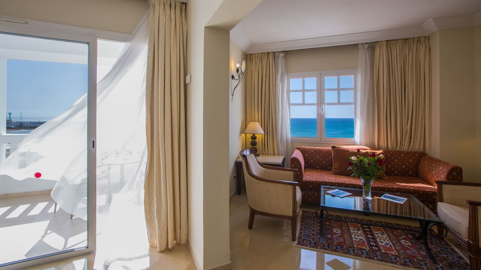 rooms-juniorsuite-seaview