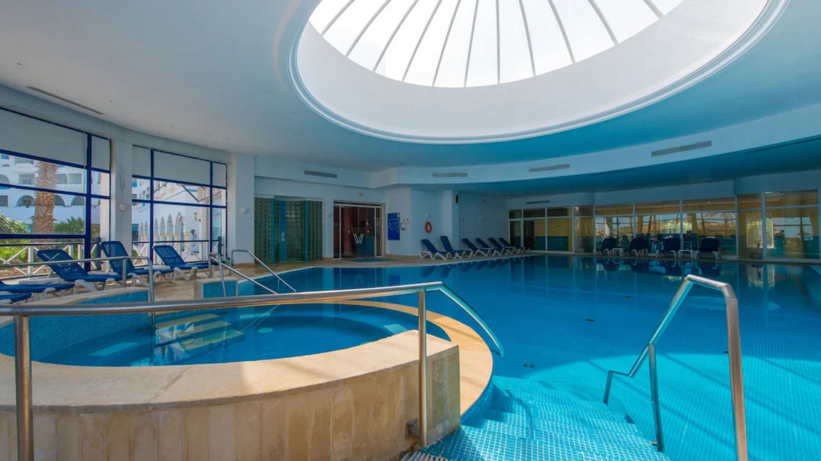 pools-indoor-pool