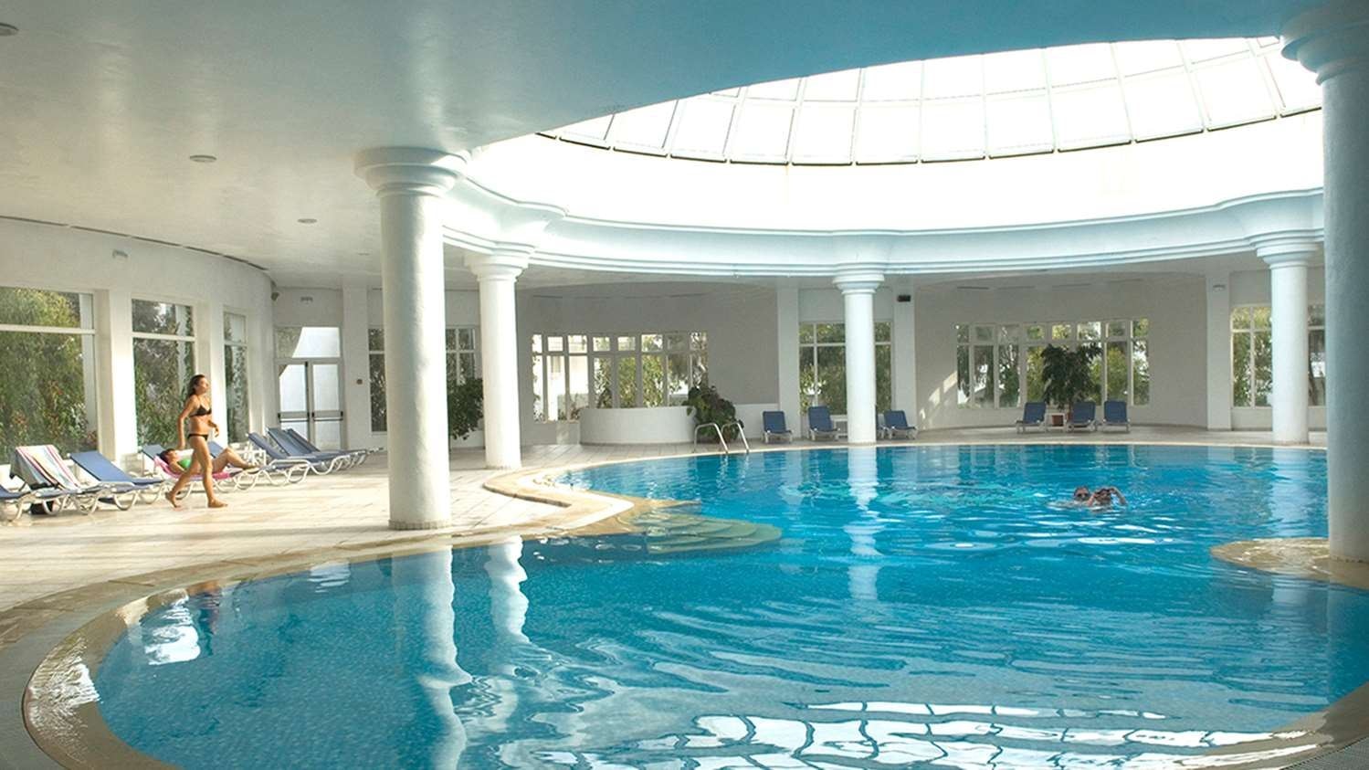 pools-indoor-pool