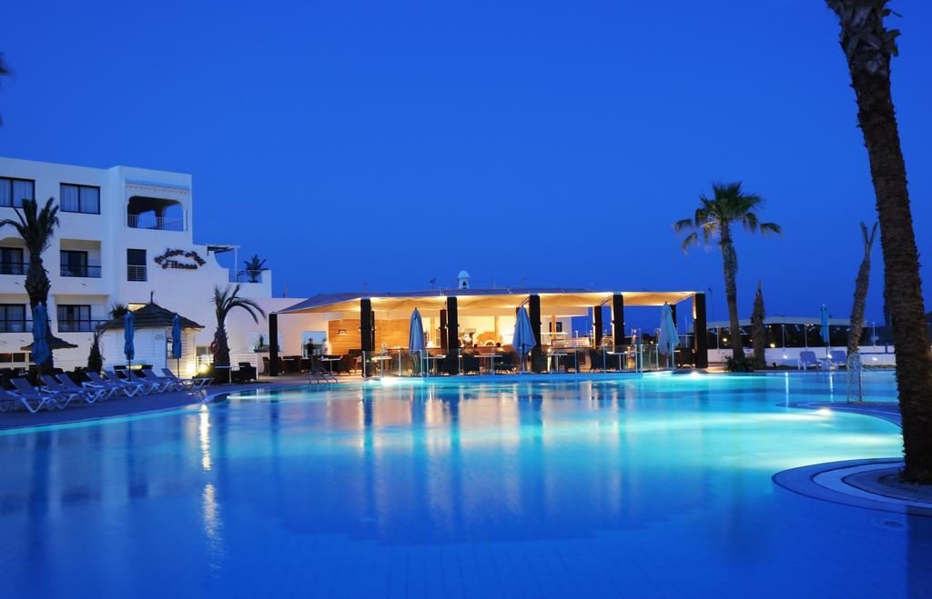 bars-pool-bar-eden-flower