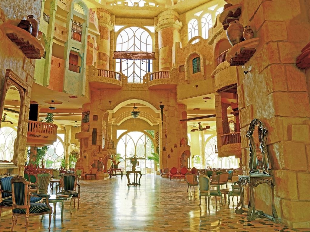 general-main-building