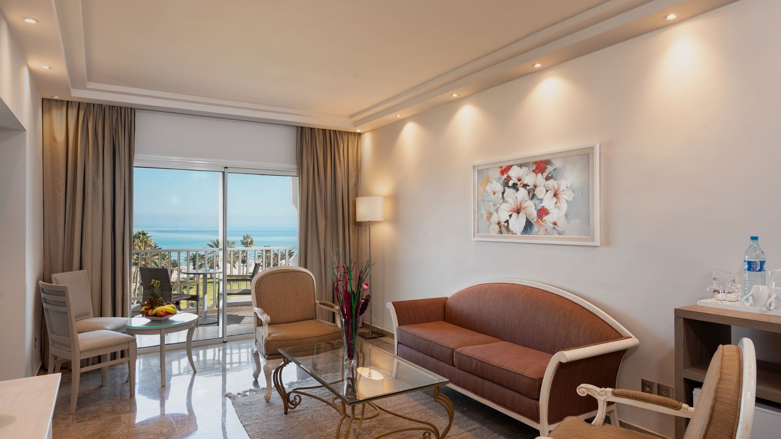 rooms-senior-prestige-suite