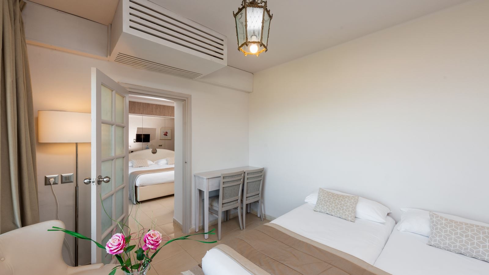 rooms-junior-prestige-suite