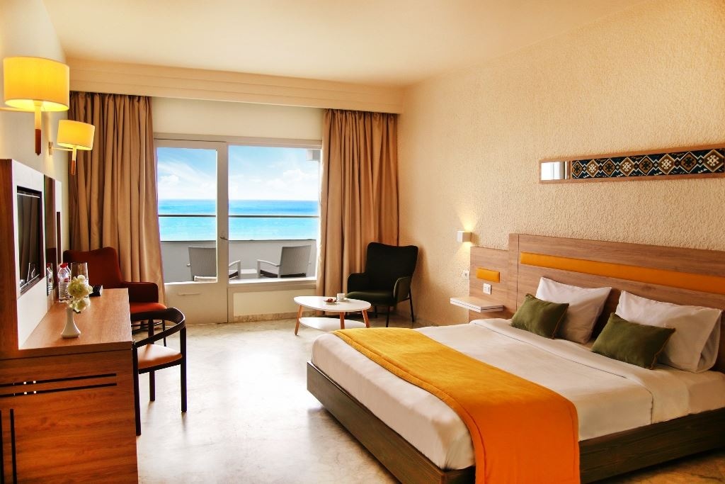 rooms-double-standard-room-seaview
