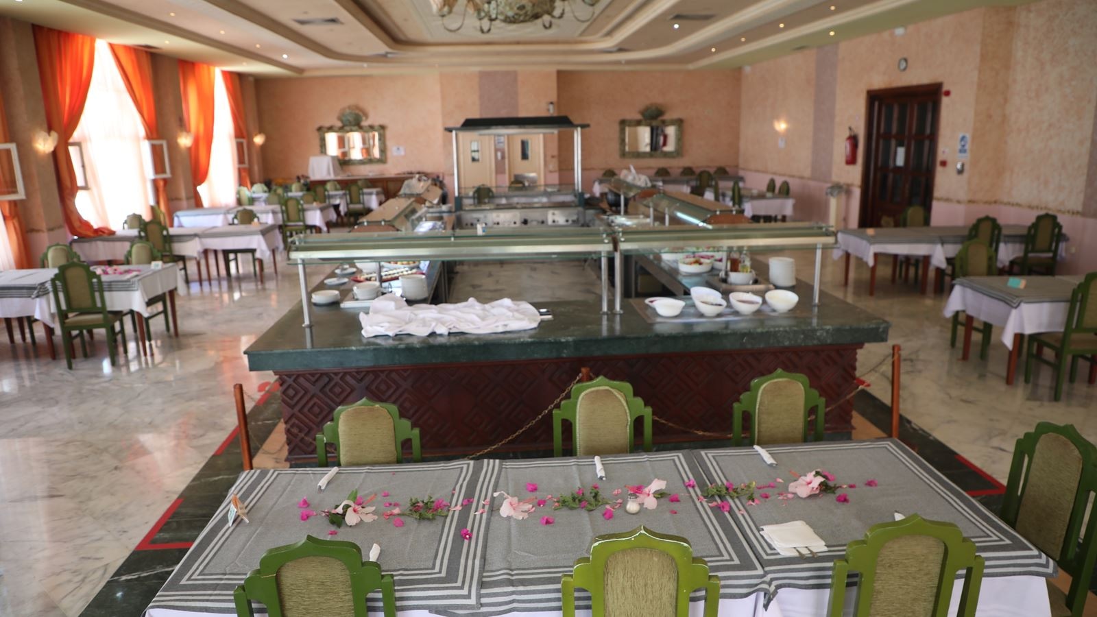 restaurants-main-restaurant