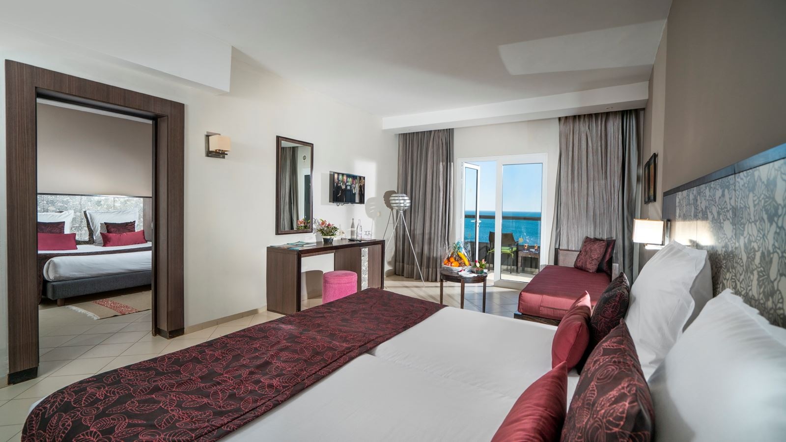 rooms-family-2-bedrooms