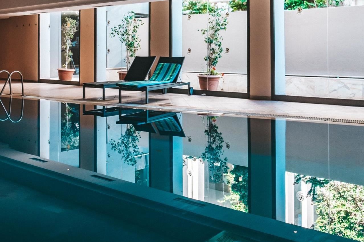 pools-indoor-pool