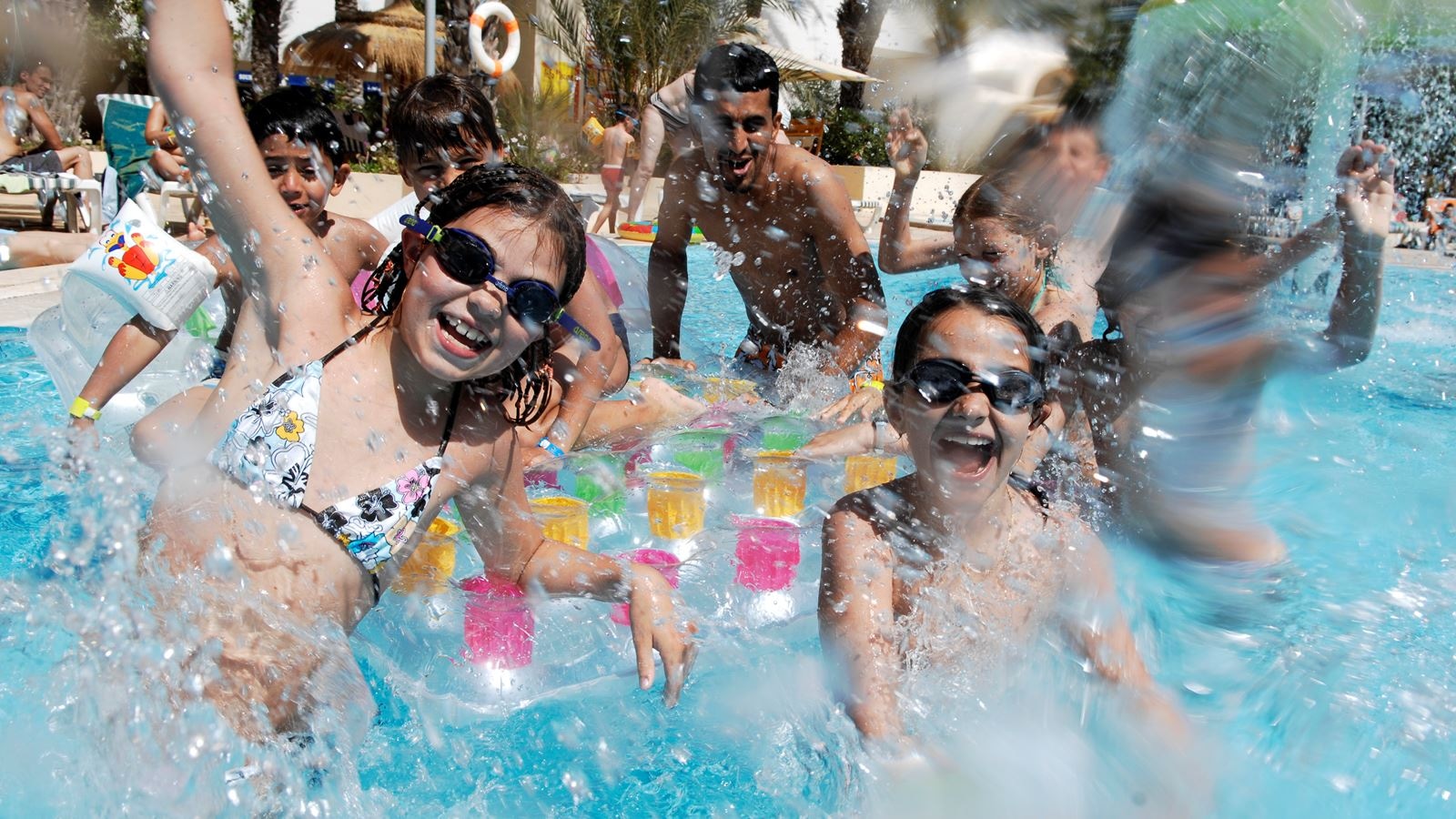 pools-outdoor-childrens-pool