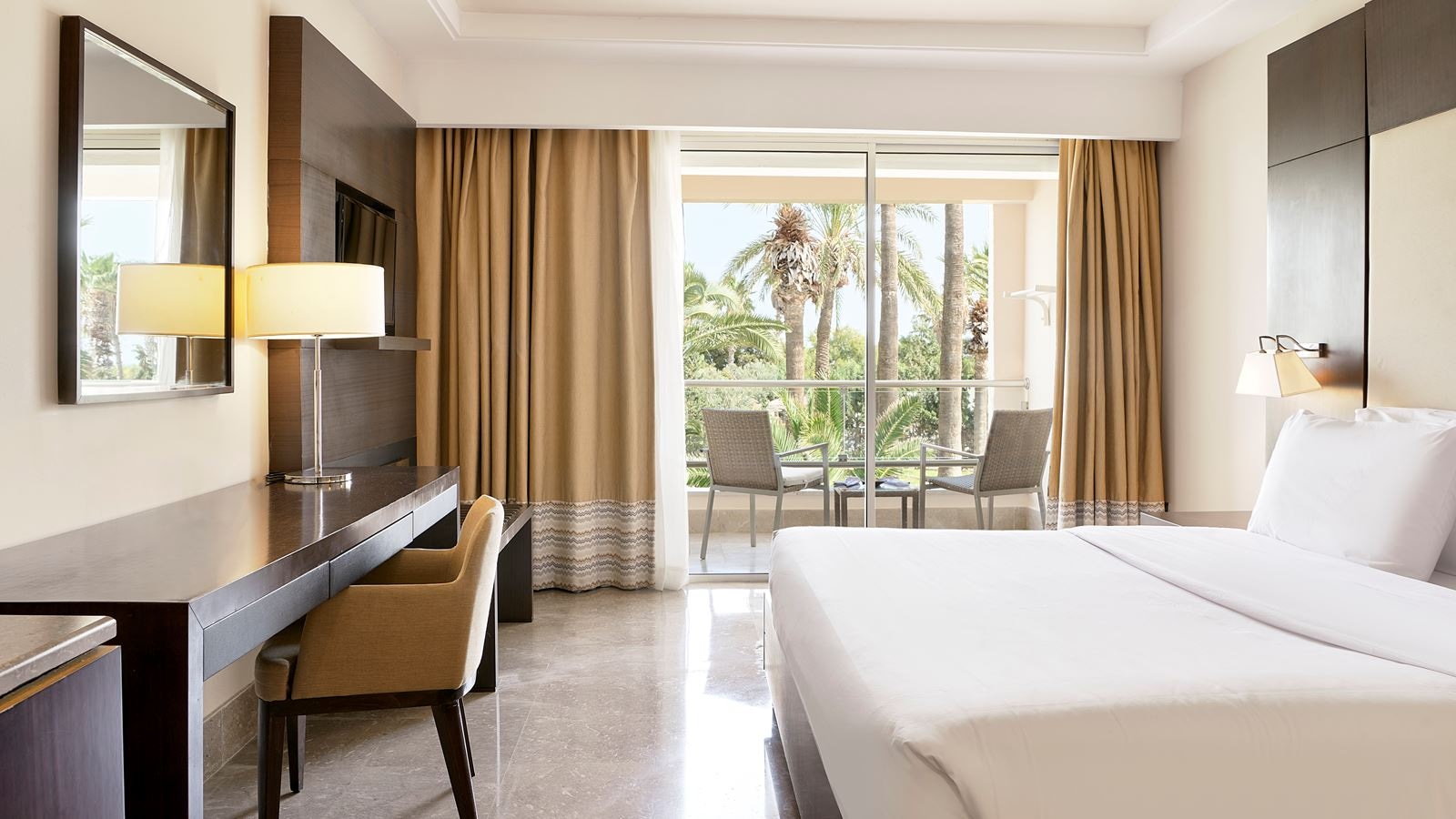 rooms-juniorsuite-sea-view