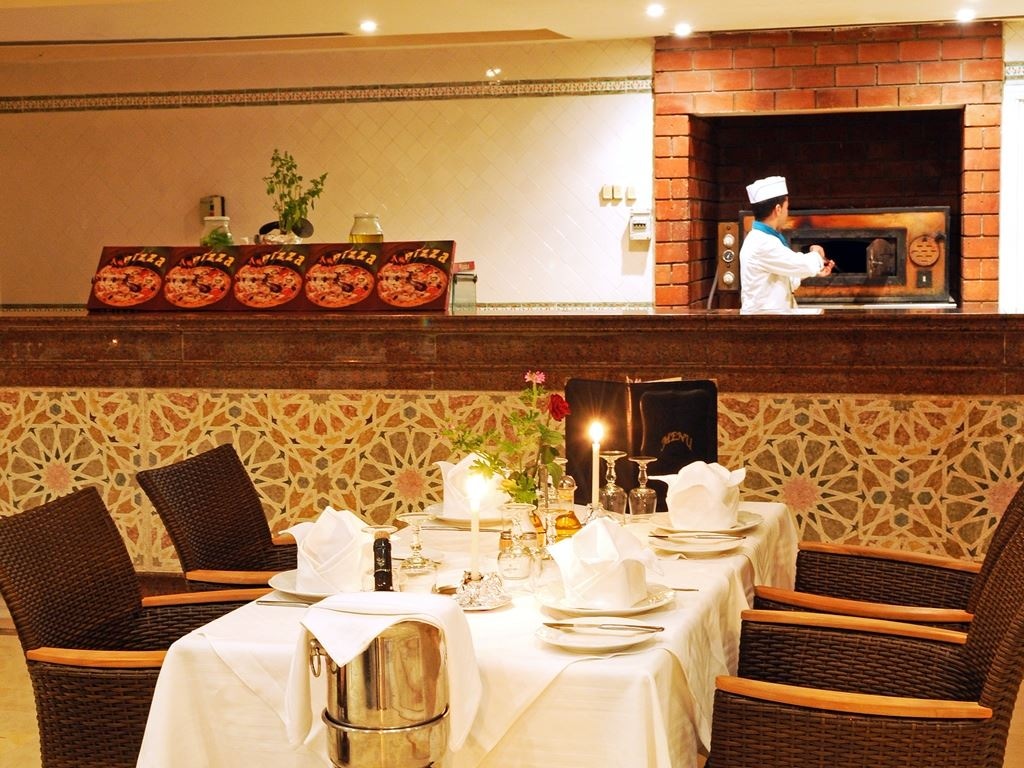 restaurants-restaurants