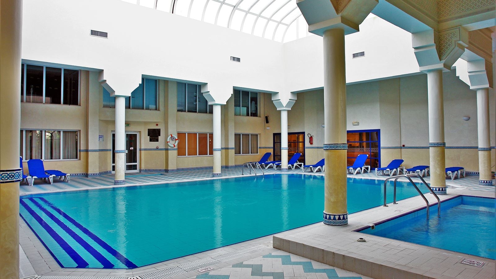 pools-indoor-pool