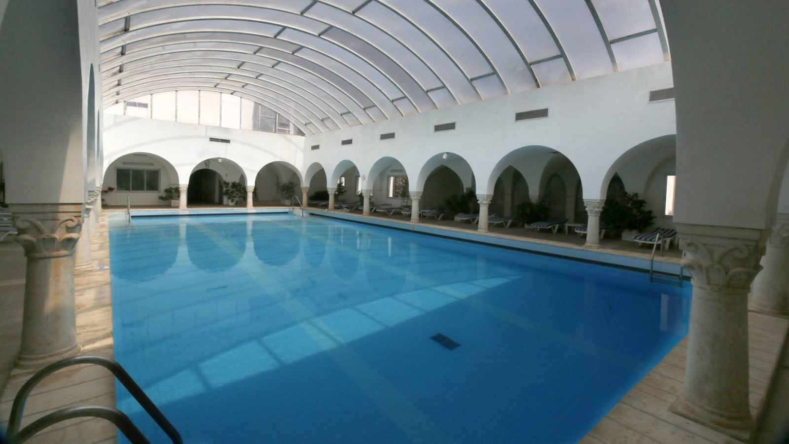 pools-indoor-pool
