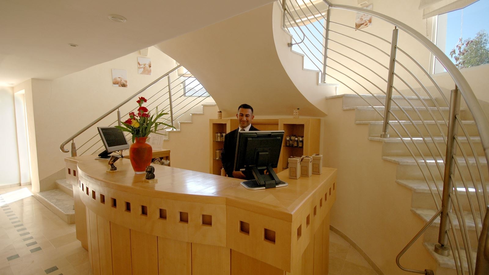 general-main-building