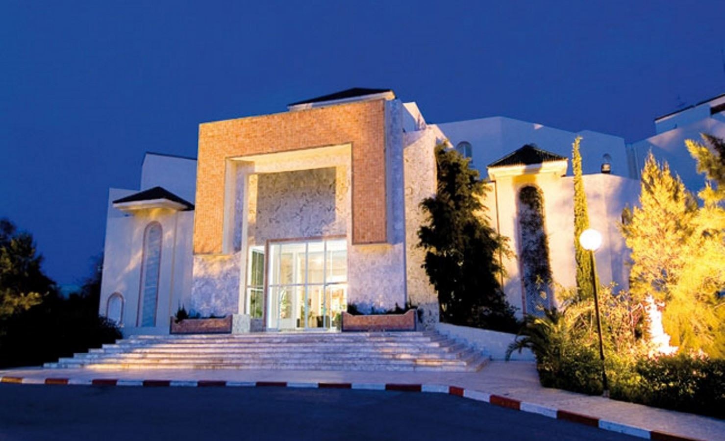 general-main-building