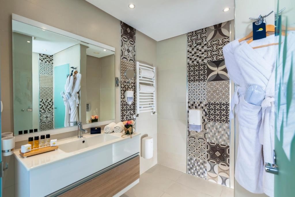 rooms-standard-room-sea-view