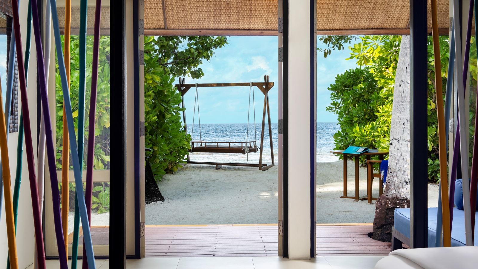 rooms-beachfront-rainmist-villa