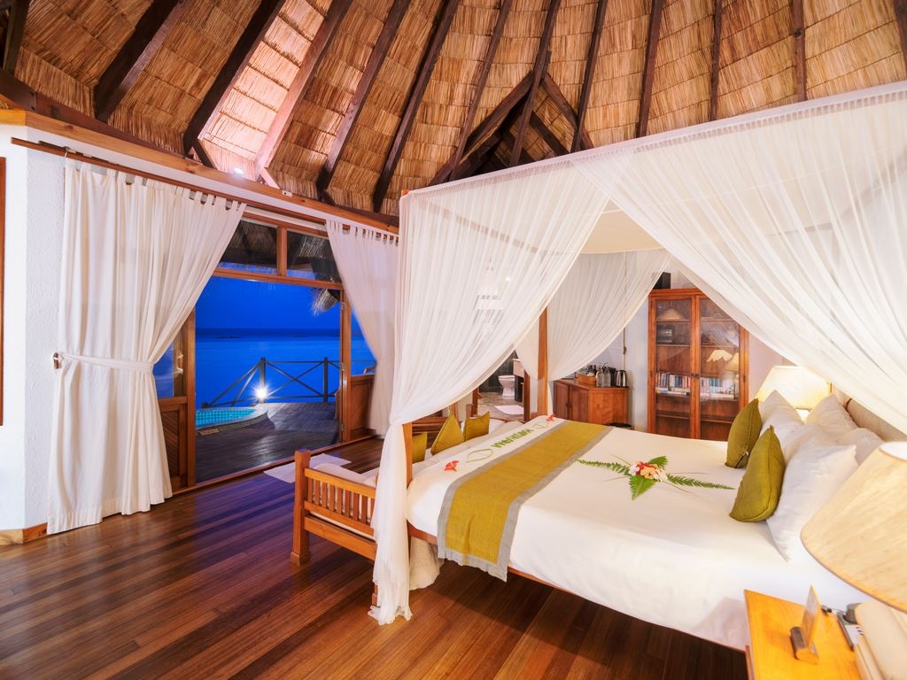 rooms-sunset-lagoon-villa