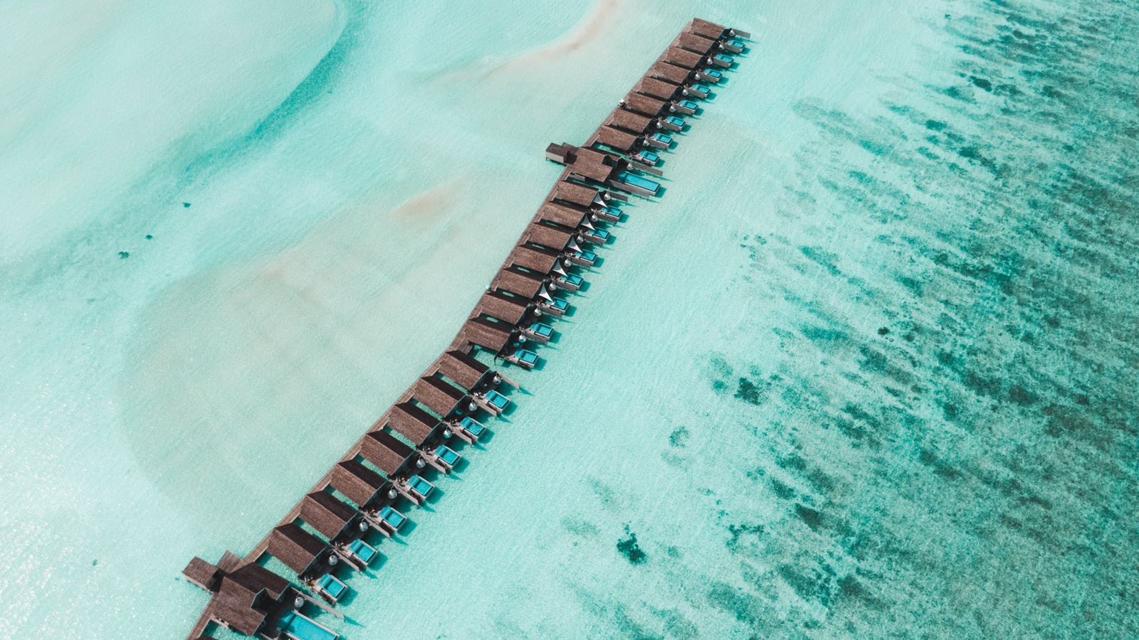 rooms-overwater-infinity-pool-villa